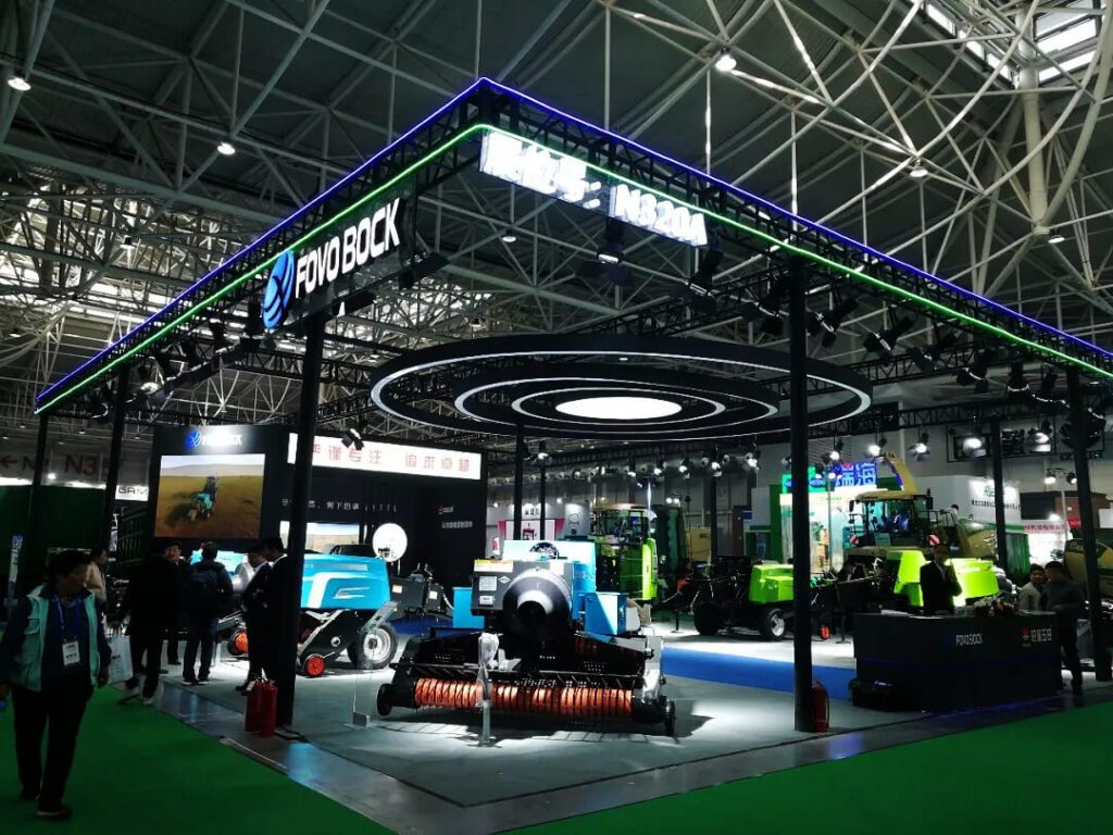 huaxi tech attends exhibition