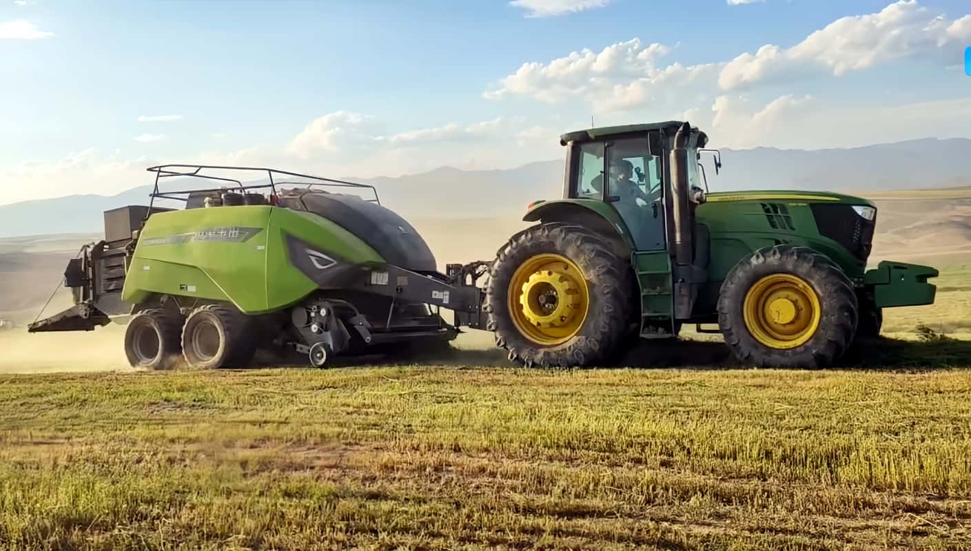 Huaxi Tech large quare baler