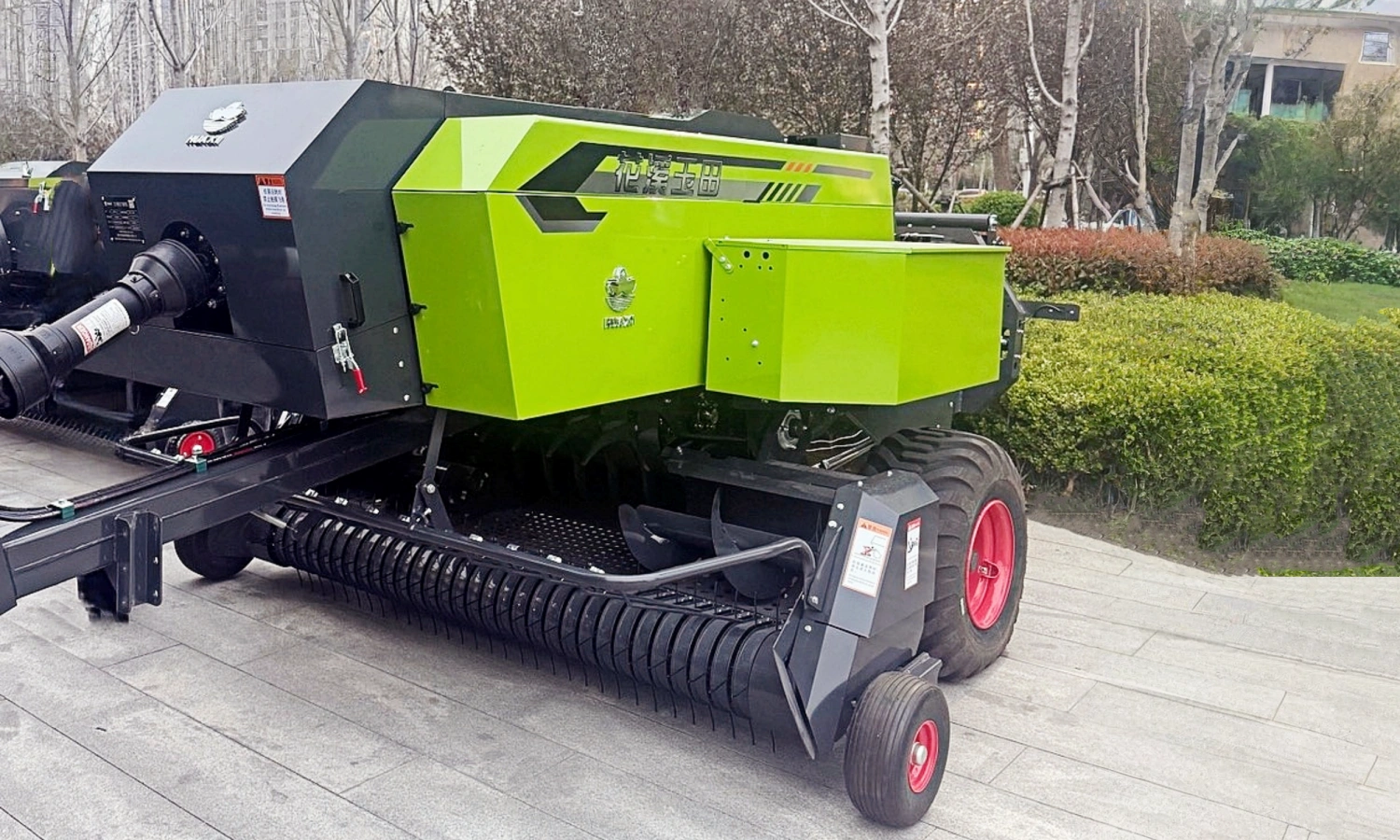 huaxi tech 9YFF-2.2 square baler
